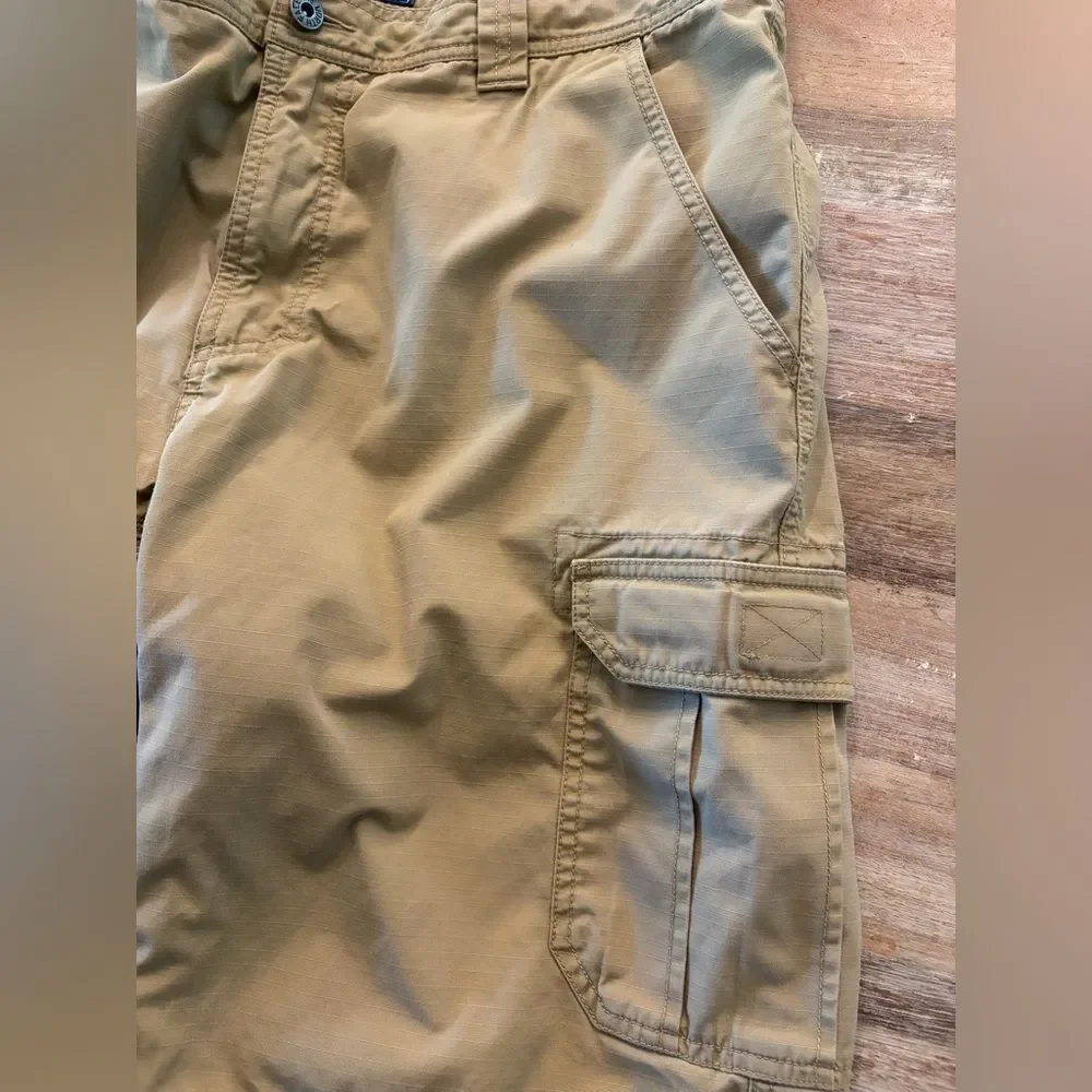 North Face Tribe‎ Cargo Shorts Men’s Size 38 Khaki Tan NF0A2RFT